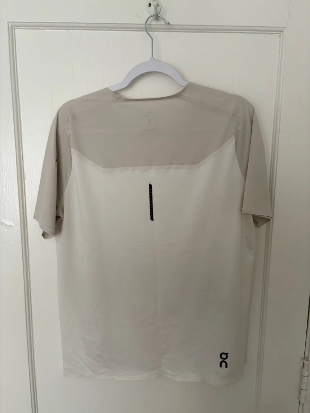 Performance Tee (old version) - Picture 3 of 3